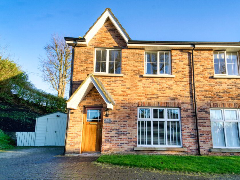 Photo 1 of 14 Cottars Chase, Lisburn