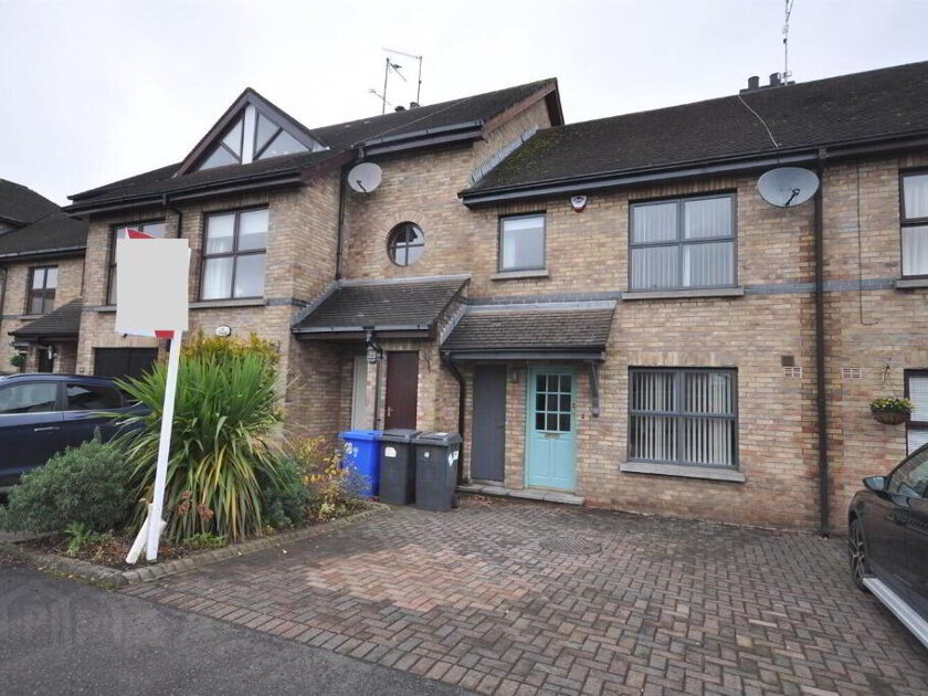 Photo 1 of 17 Musgrave Park Court, Belfast