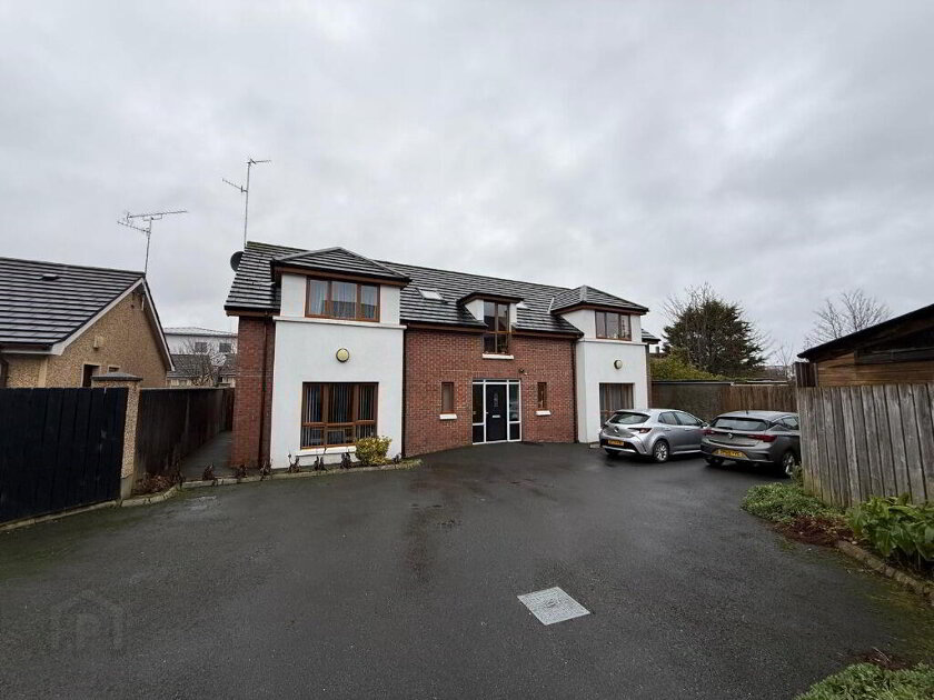 Photo 1 of 3 Hayes Court, Lurgan