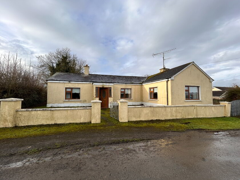 Photo 1 of Parsonstown, Lobinstown