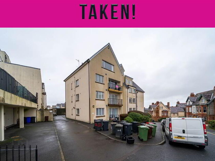 Photo 1 of 9- 4 Princetown Avenue, Bangor