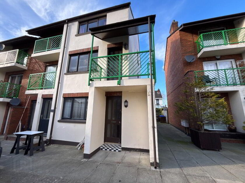 Photo 1 of 28 Upper Malone Gardens, Belfast