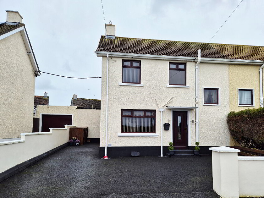 Photo 1 of 25 Hillcrest Gardens, Killyrammer, Ballymoney