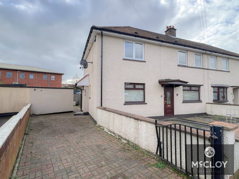 Photo 1 of 6 Slieveban Drive, Belfast