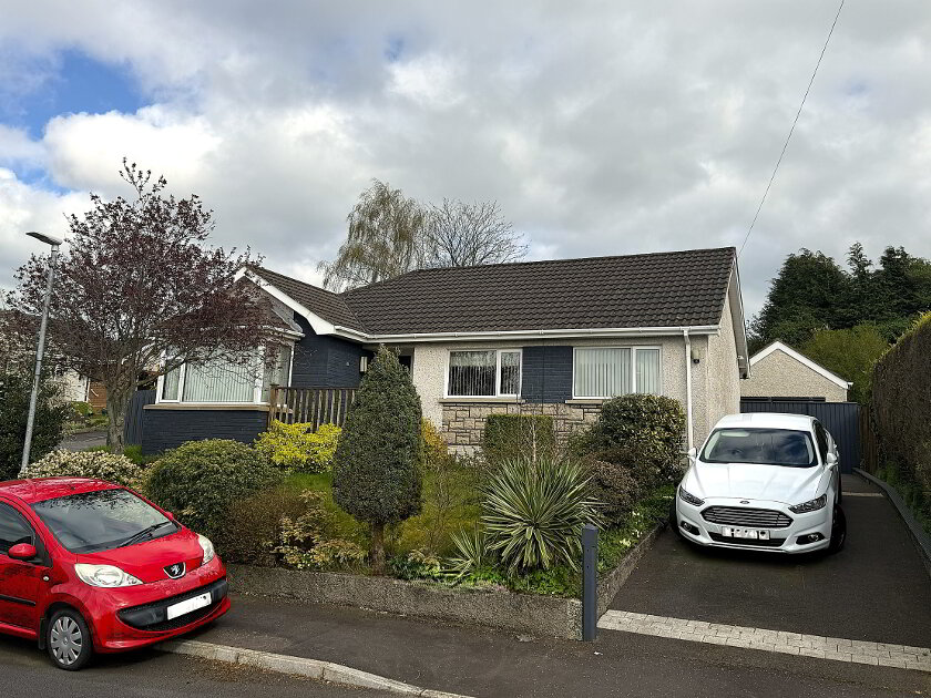 Photo 1 of 29 Traherne Gardens, Lisburn