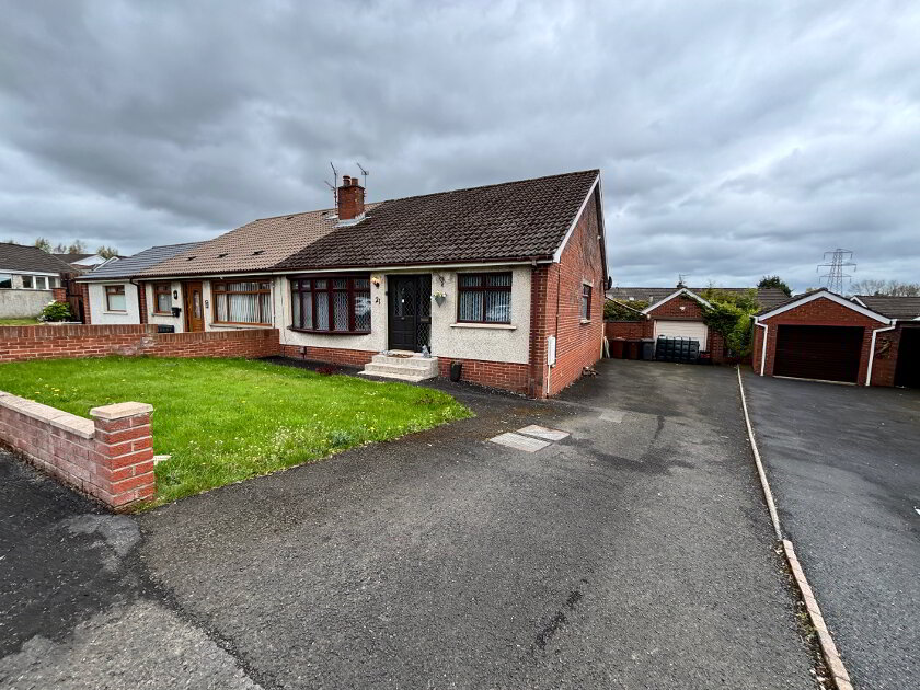 Photo 1 of 21 Prospect Gardens, Carrickfergus