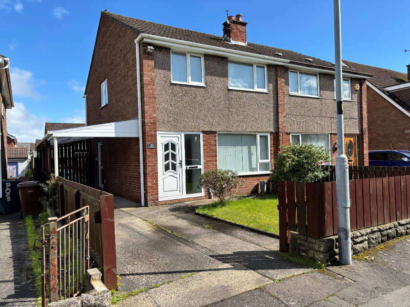 Photo 1 of 30 Queensway, Carrickfergus