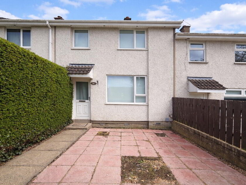 14 Carntall Gardens, Antrim