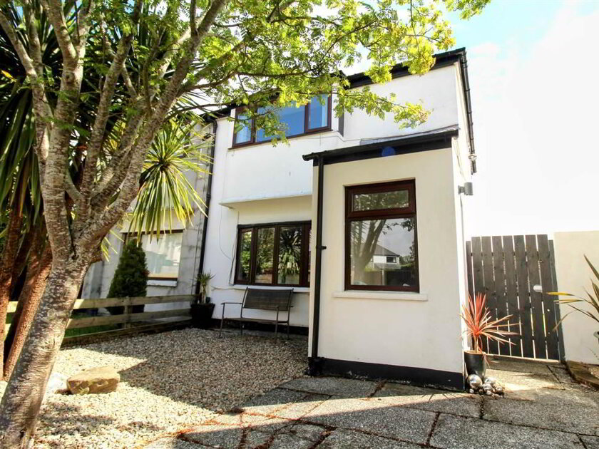 Photo 1 of 12 Arras Park, Bangor