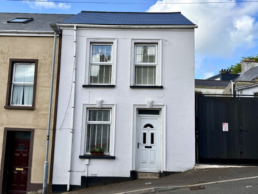 Photo 1 of 3 Clifton Street, Waterside, Derry