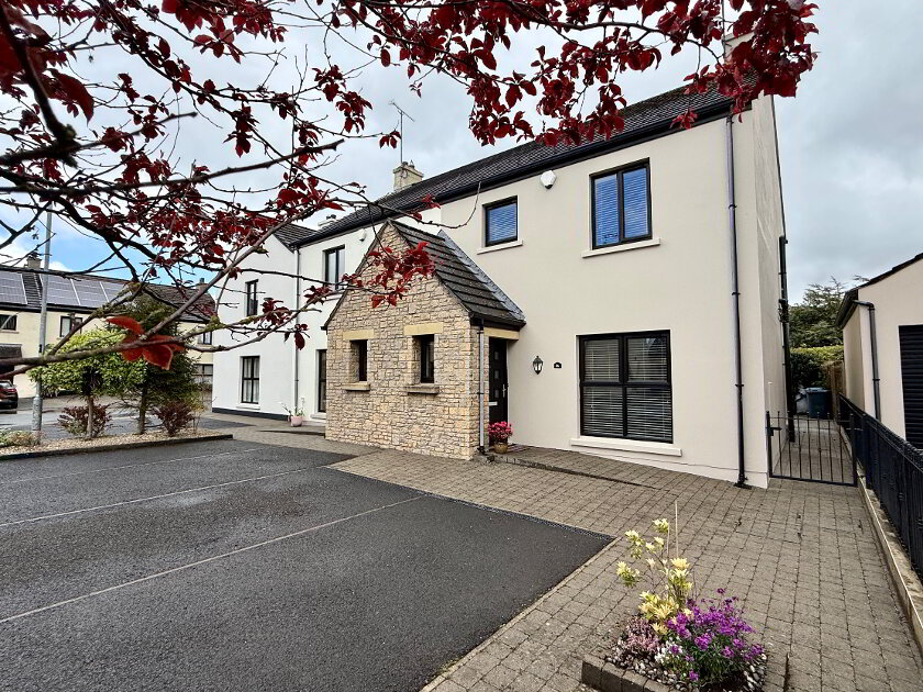 Photo 1 of 14 Carmoney Court, Eglinton, L’derry