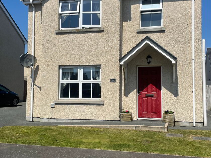 Photo 1 of 52 Sawhill Park, Annalong