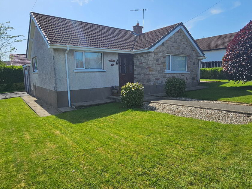 Photo 1 of 17 Rathmena Avenue, Ballyclare