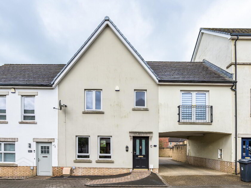 Photo 1 of 7 Lady Wallace Lane, Lisburn
