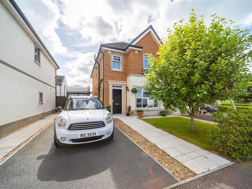 Photo 1 of 14 Rocklyn Drive, Donaghadee
