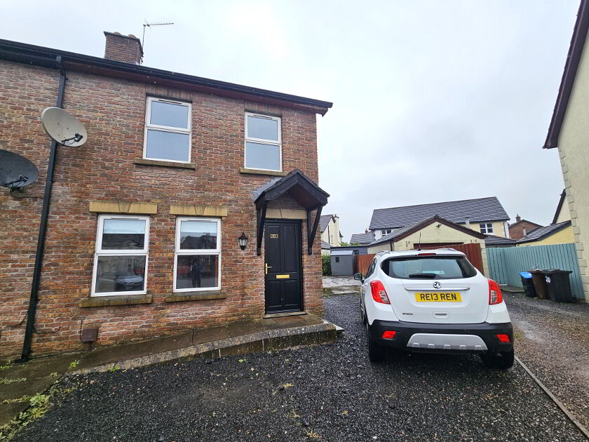 Photo 1 of 21 Millhouse Glen, Antrim