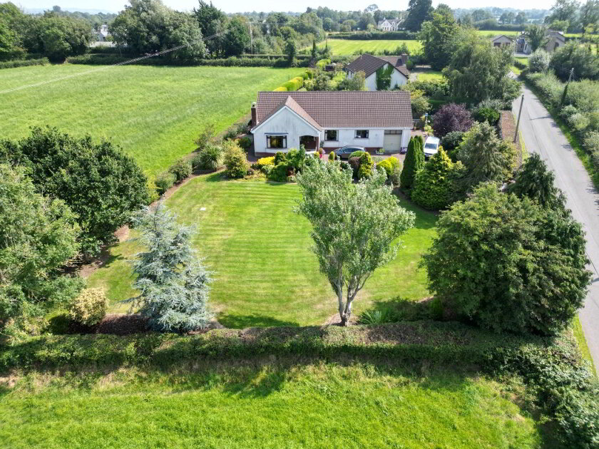 Photo 1 of 10 Chapel Road, Upper Ballinderry