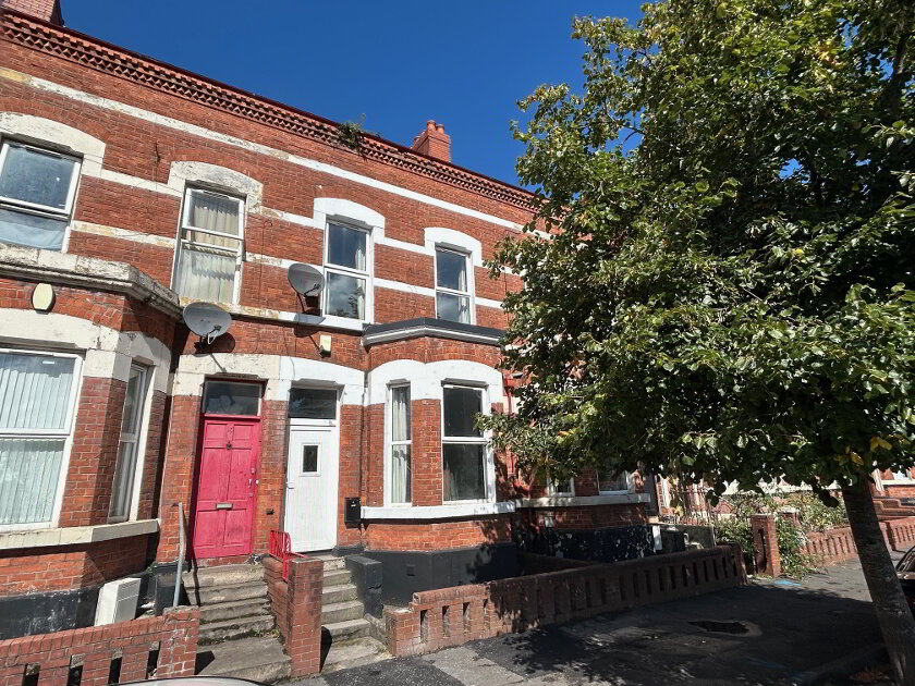 Photo 1 of 13 Agincourt Avenue, Holylands, Belfast