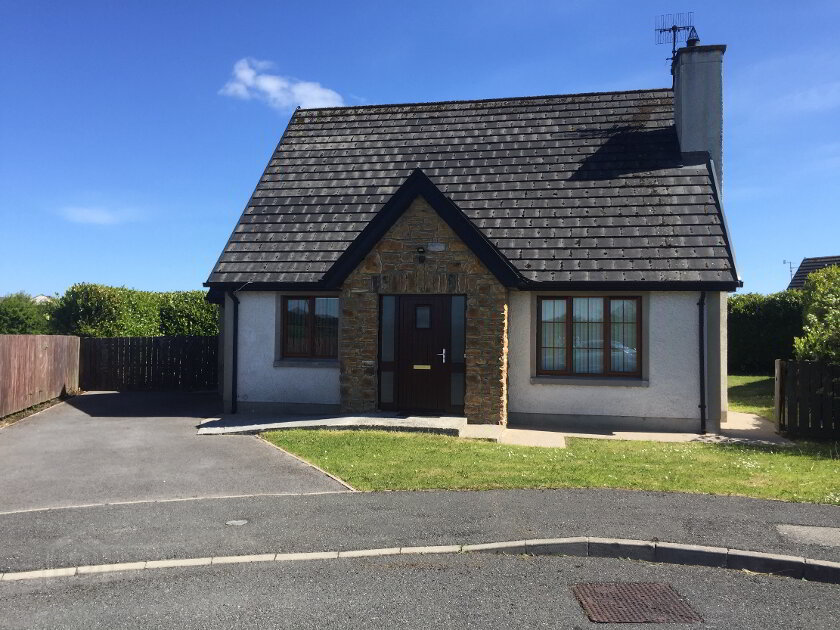 Photo 1 of 11 Ashfield Drive, Belleek