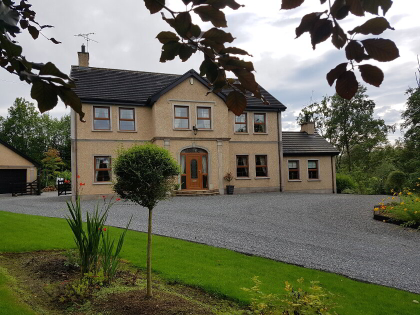 Photo 1 of 124 Caledon Road, Drumearn, Aughnacloy