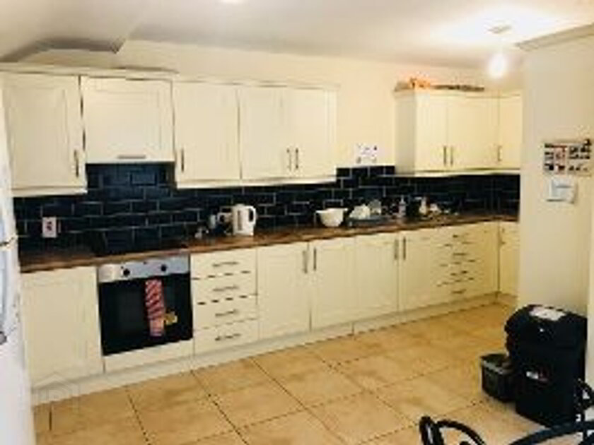 Photo 1 of Room 5, 1 Sandymount Street, Stranmillis, Belfast