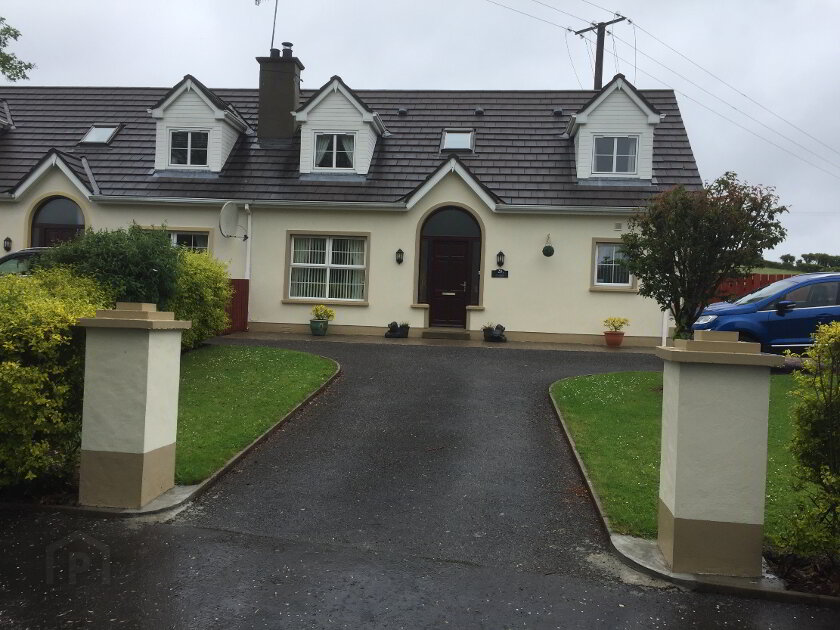 Photo 1 of 28 Old Station Road, Belleek