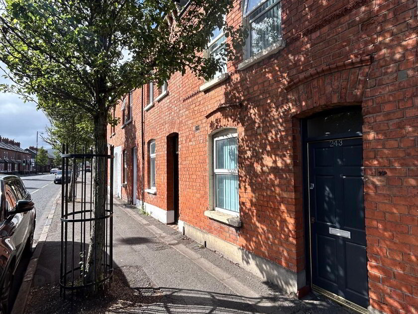 Photo 1 of Donegall Road, Room1, All Utility Bills Included, Belfast
