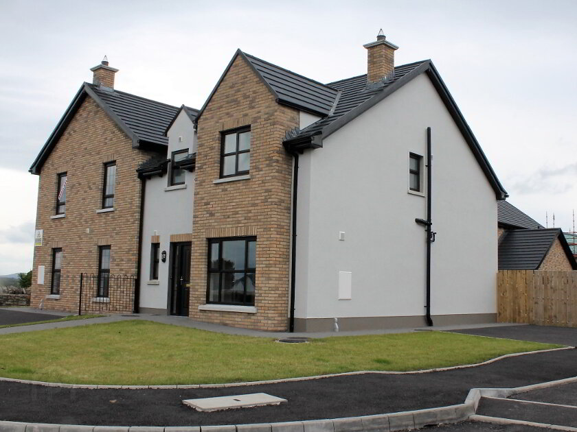 Photo 1 of 6 Parian Way, Belleek