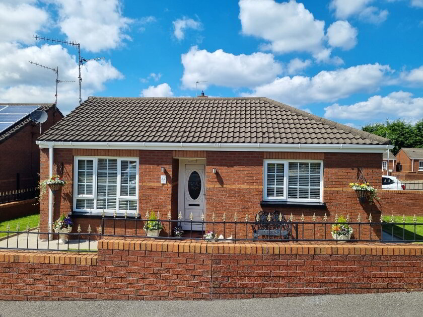 Photo 1 of 32 New Street, Lurgan