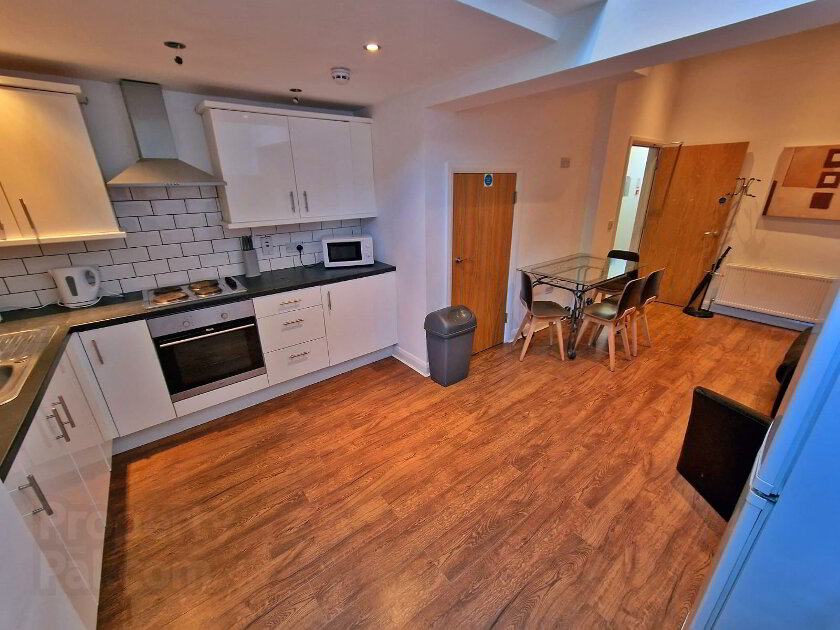 Photo 1 of House For Rent, 11 Tates Avenue, Belfast