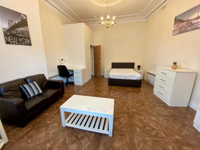 Photo 1 of Lisburn Road, Room 3, Most Bills Included, Belfast