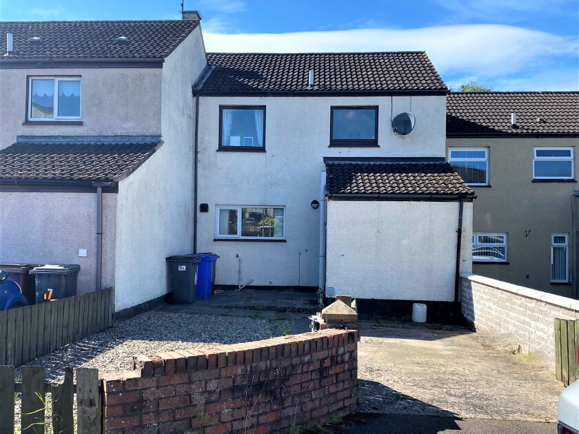 Photo 1 of 16 Devon Court, Antrim
