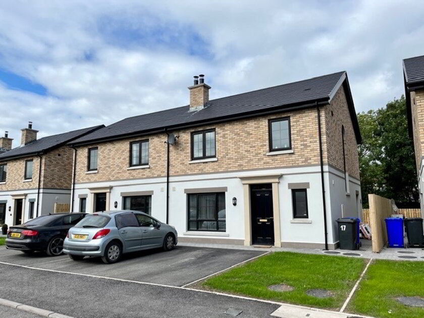 Photo 1 of 27 Westminster Court, Ballinamallard