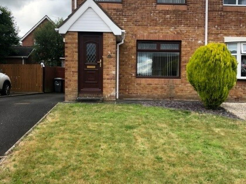 Photo 1 of 178 Glenwood Court, Lisburn