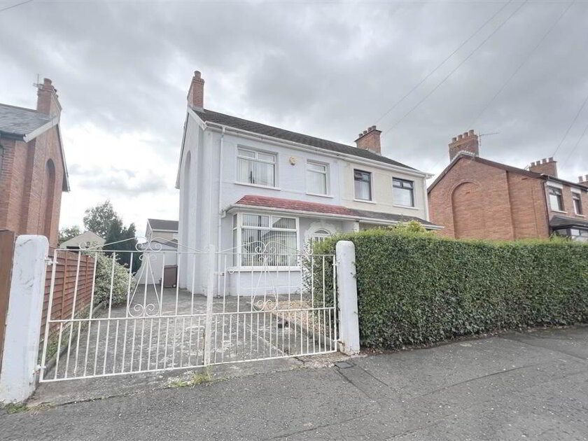 Photo 1 of 20 Orangefield Crescent, Castlereagh, Belfast