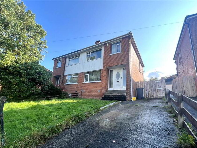 Photo 1 of 12 Castlemore Avenue, Castlereagh, Belfast