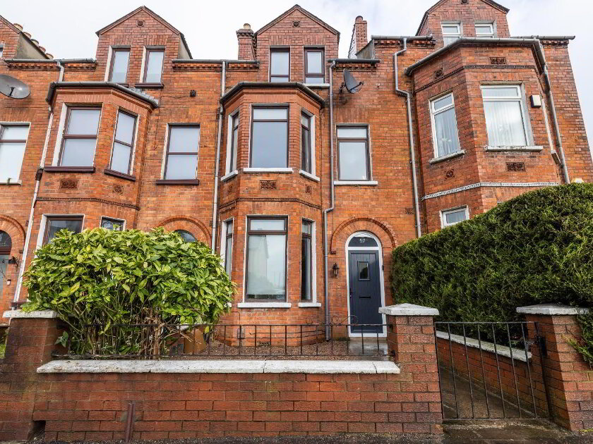57 Ballygomartin Road-2.jpg