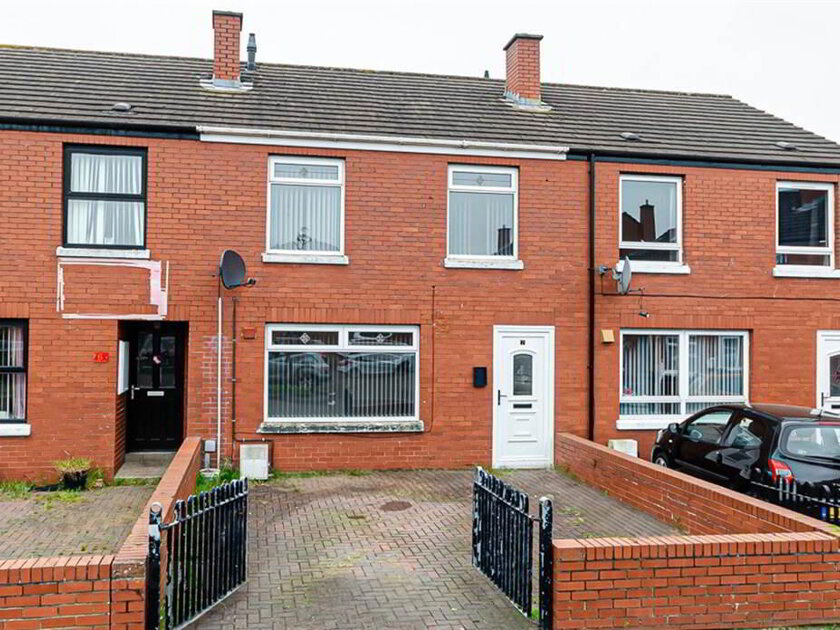 Photo 1 of 7 Finbank Court, Taughmonagh, Belfast