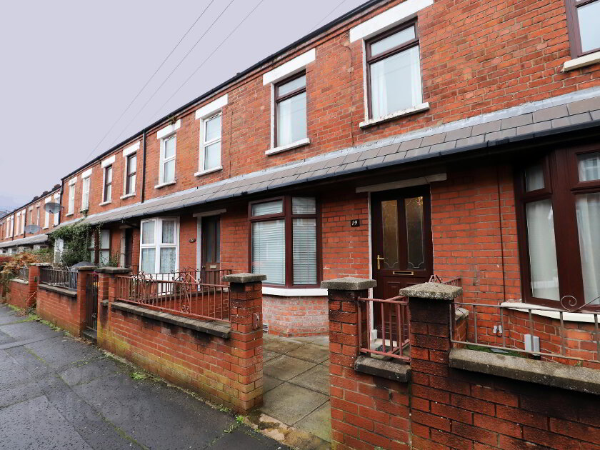 Photo 1 of 19 Windsor Drive, Lisburn Road, Belfast