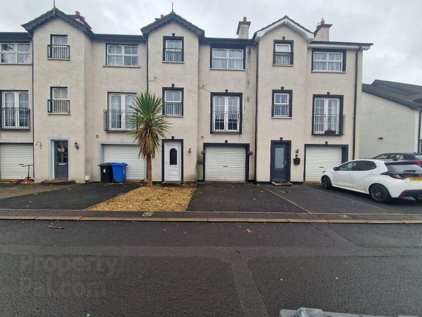 Photo 1 of 6 Greenvale Manor Court, Antrim