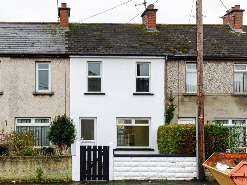 Photo 1 of 98 Scrabo Road, Newtownards