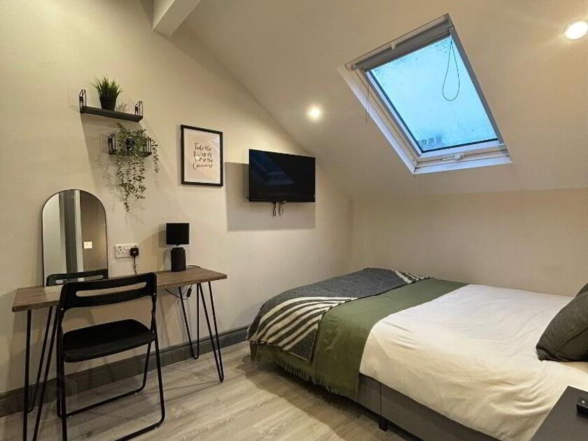 Updated Room 4 pic.jpg