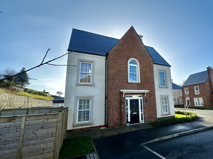 Photo 1 of 28 Deanery Drive, Armagh