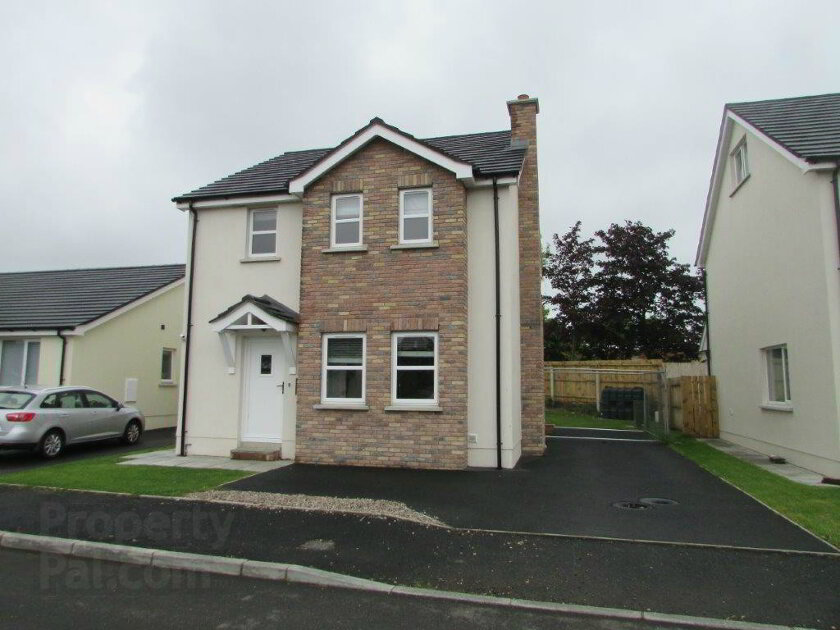 Photo 1 of 39 Hazelgrove Avenue, Lurgan