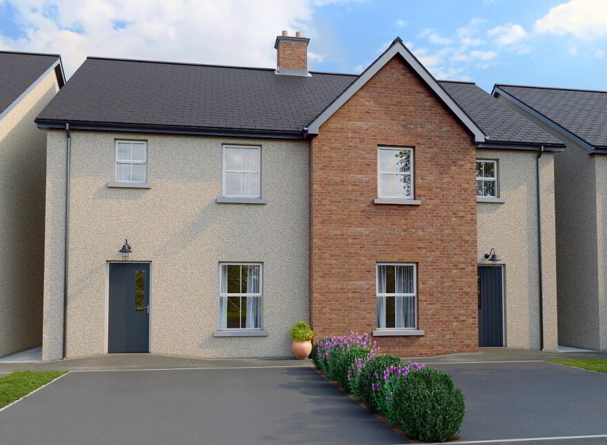 Loughview Court, Loughmacrory, Omagh photo