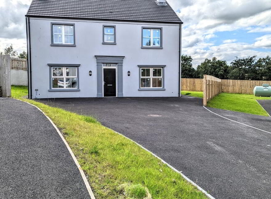 Loughview Meadows, Circular Road, Omagh photo
