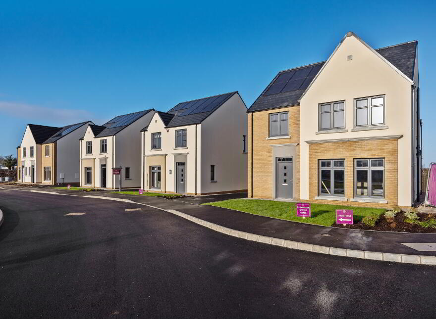 Weavers Gate, Randalstown Road, Antrim