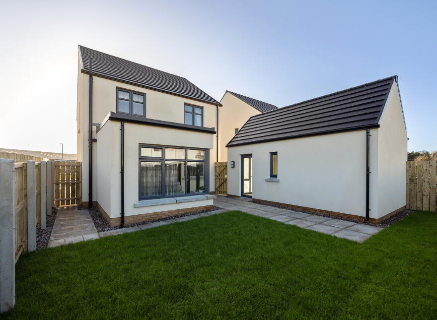 Weavers Gate, Randalstown Road, Antrim