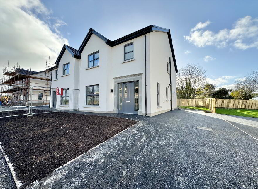 Milltown Mews, Loughmacrory, Loughmacrory, Omagh photo