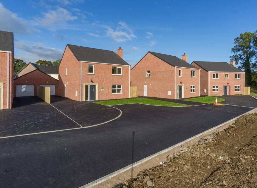 Nicholson Green, Donaghcloney Village, Donaghcloney photo